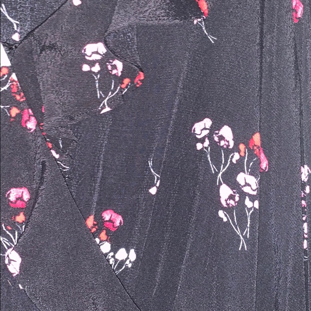 Express Dress - Picture 2 of 3